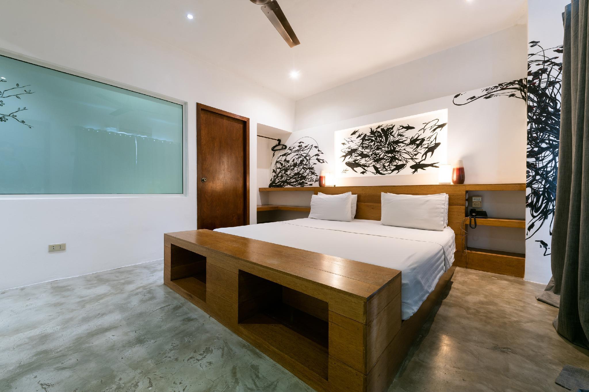 Hotel Element Boutique Makati City