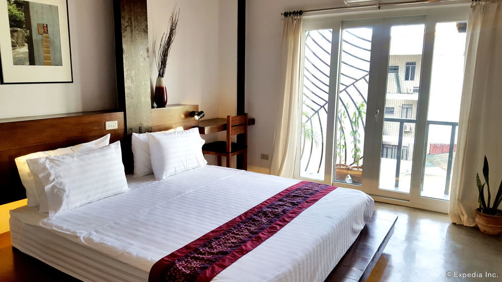 Hotel Element Boutique 3*