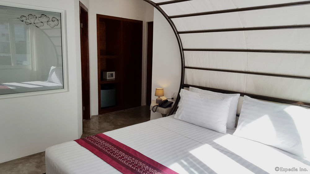 Hotel Element Boutique 3*