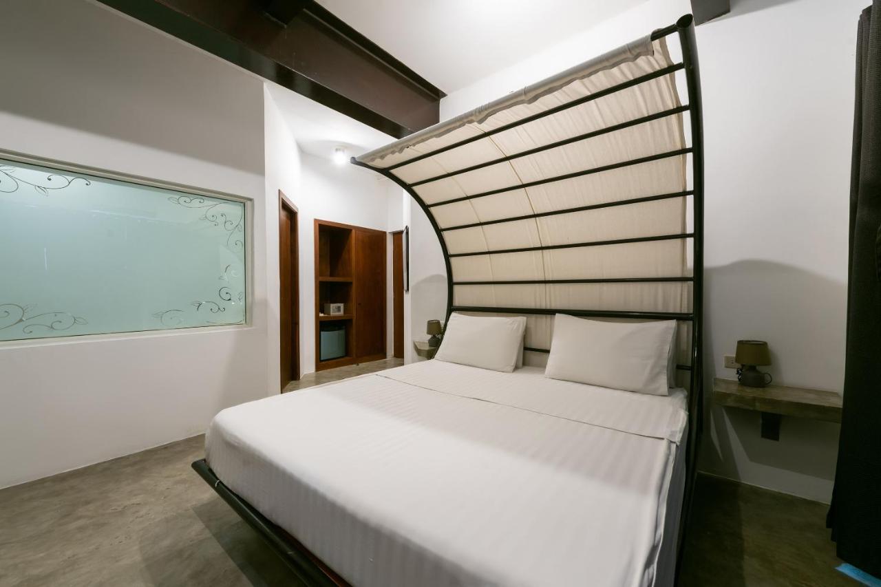Element Boutique Hotel Makati City